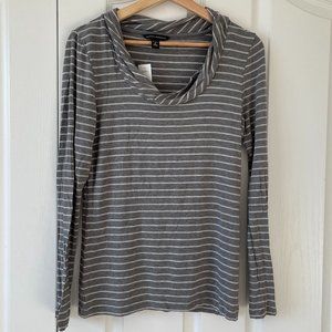 NWT Banana Republic Stretch Grey, White Striped Thin Long Sleeve Top Size M